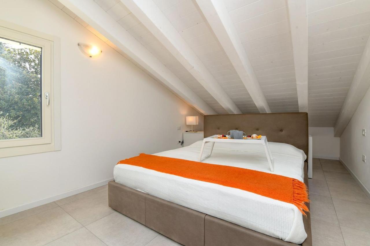Villa Meri Star Manerba del Garda Kültér fotó