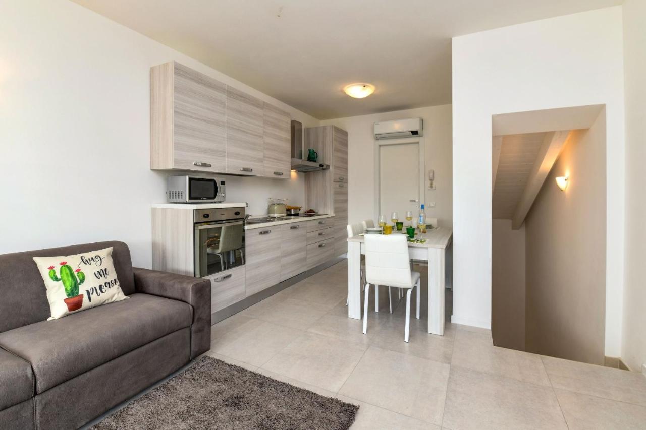 Villa Meri Star Manerba del Garda Kültér fotó