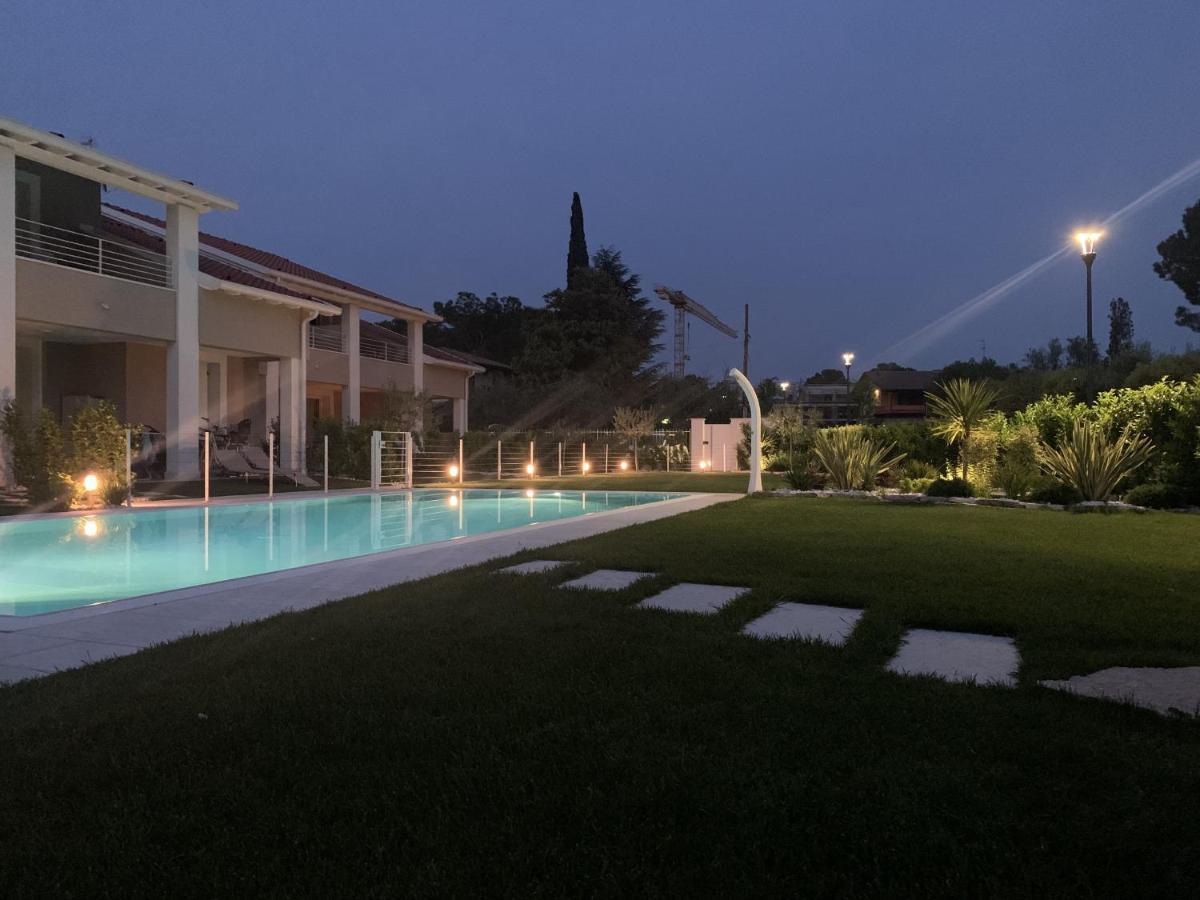 Villa Meri Star Manerba del Garda Kültér fotó